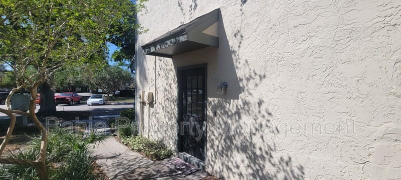 16651 Brigadoon Dr - Photo 3 of 30