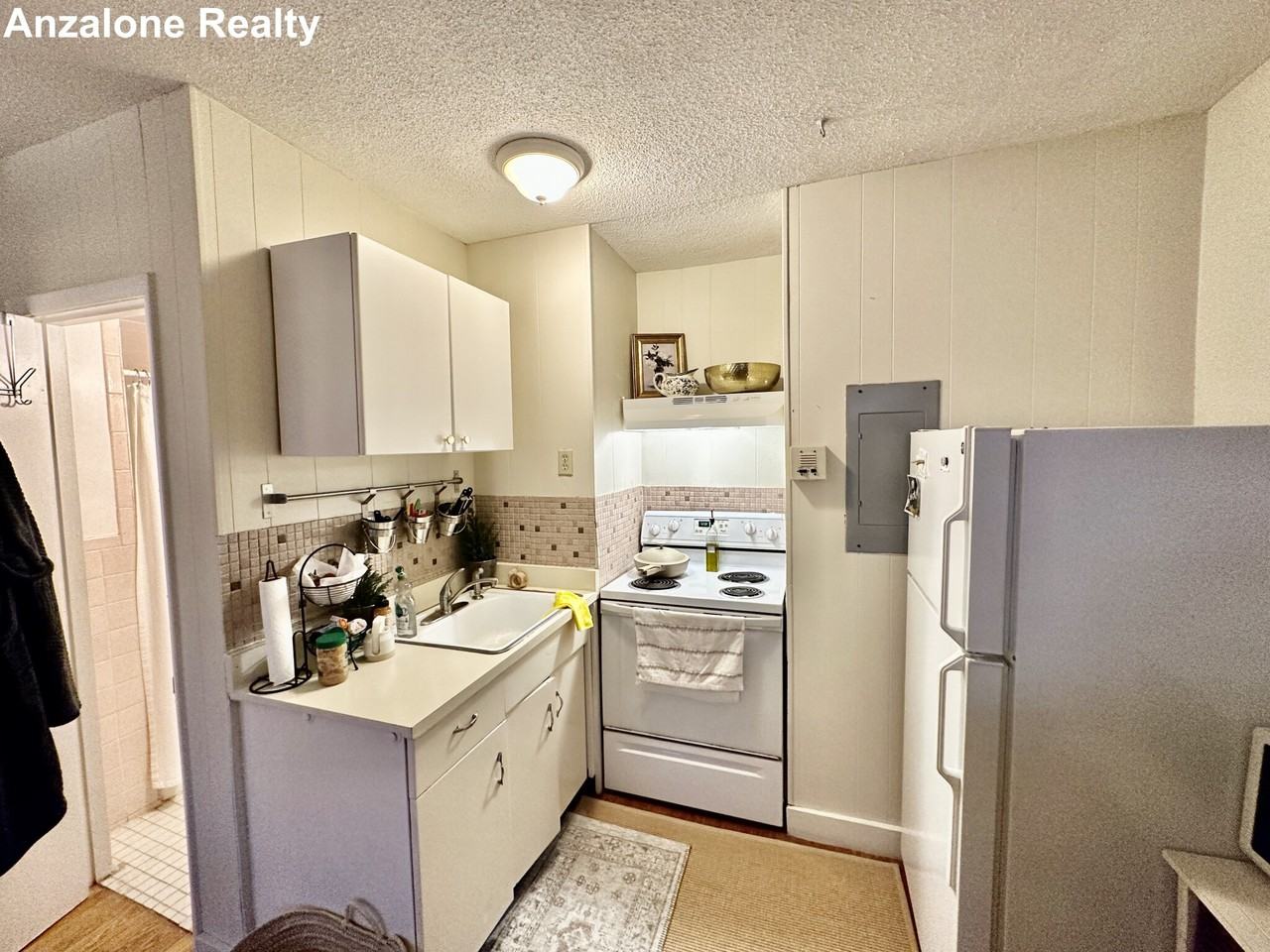 37 Tileston St #1R - Photo 7 of 15