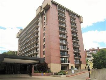 Longwood Avenue #802 - Photo 2 of 11