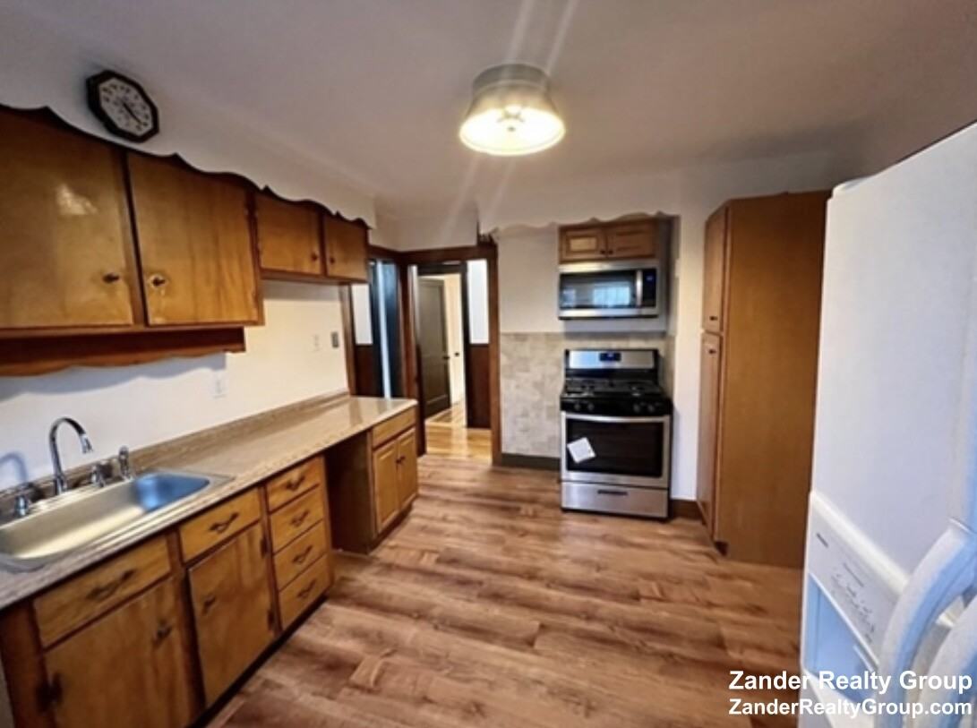 221 Reservation Rd #2 - Photo 2 of 8