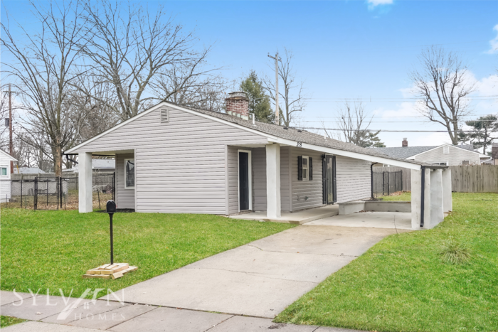 28 Outlook Ln - Photo 2 of 15