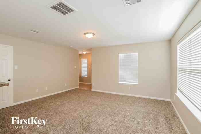 6722 Clover Walk Ln - Photo 2 of 15