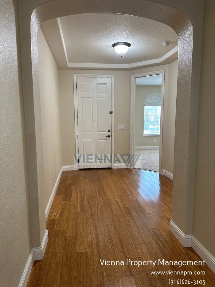 7208 Artisan Cir - Photo 3 of 25