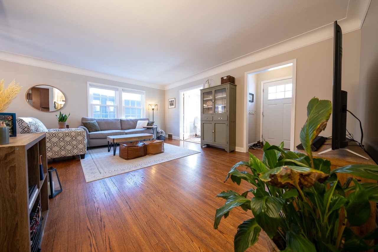 2626 Vincent Ave N #1 - Photo 7 of 36