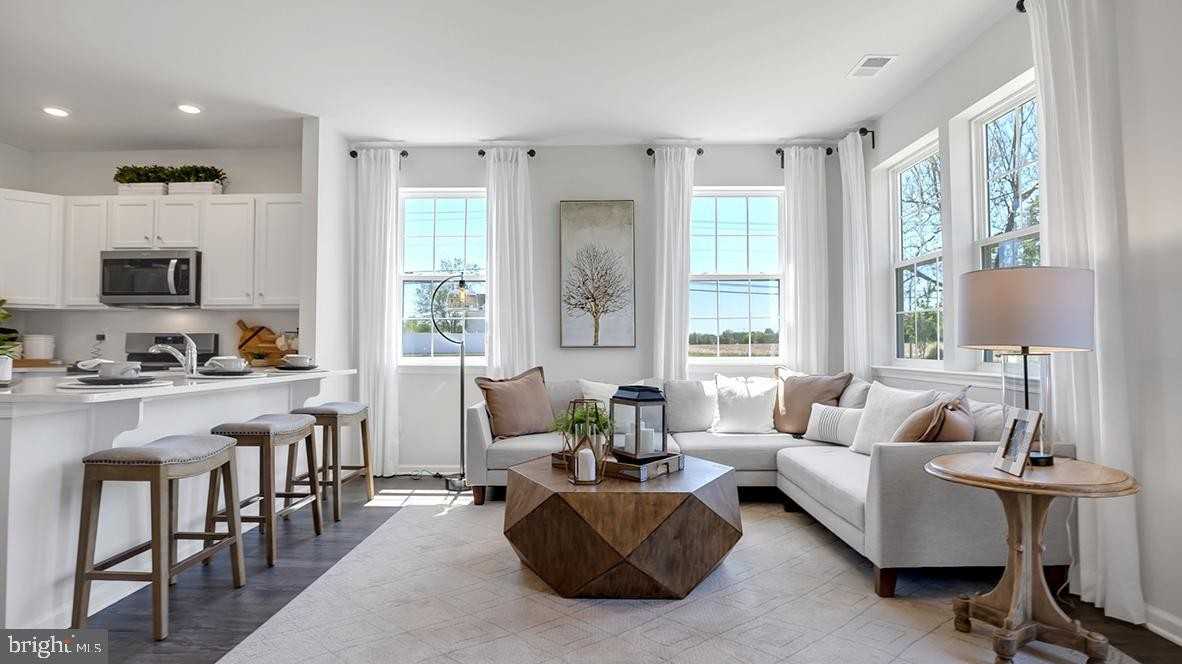 312 Mazzeo Drive #1 - Photo 3 of 9