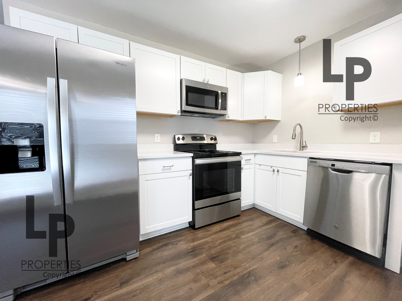 3479 Greenlawn Dr #1 - Photo 4 of 17