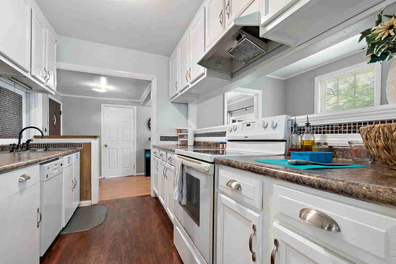 316 Border Dr W #1 - Photo 6 of 21