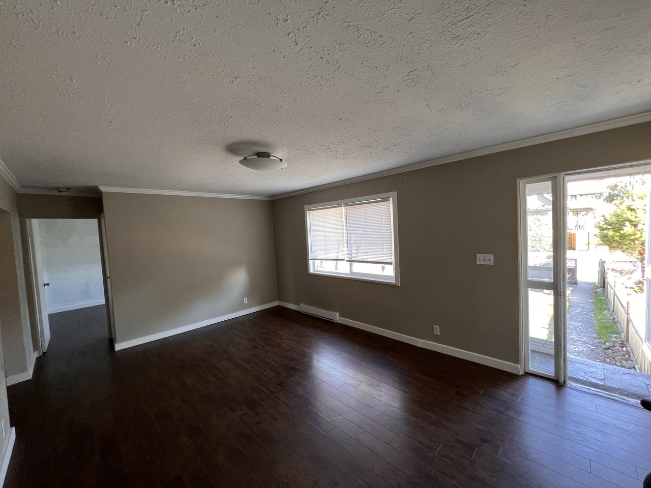 451 Saint Davids Avenue - Photo 6 of 14