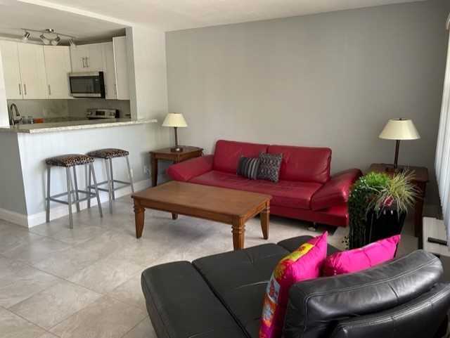 4 Ventnor Drive #4 - Photo 2 of 20