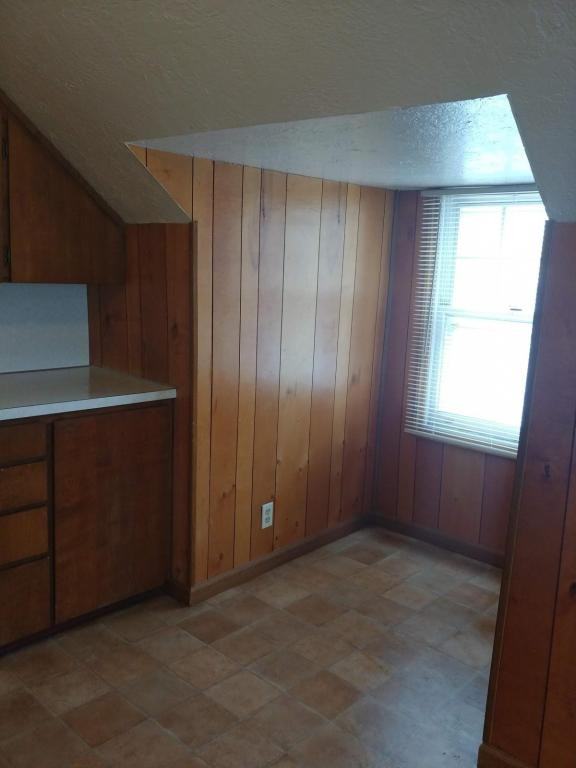 295 N 100 W - Photo 7 of 7