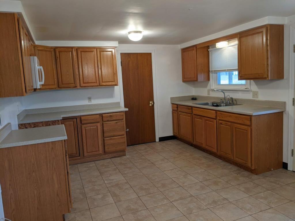 513 Sarver Rd - Photo 6 of 11