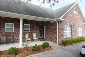 featured image of 227 Hibiscus Way