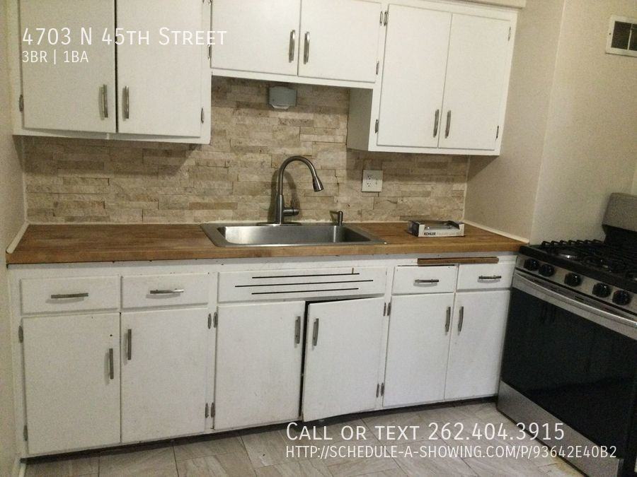 4703 N 45th St - Photo 3 of 16