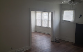 215 E Pike St - Photo 3 of 6