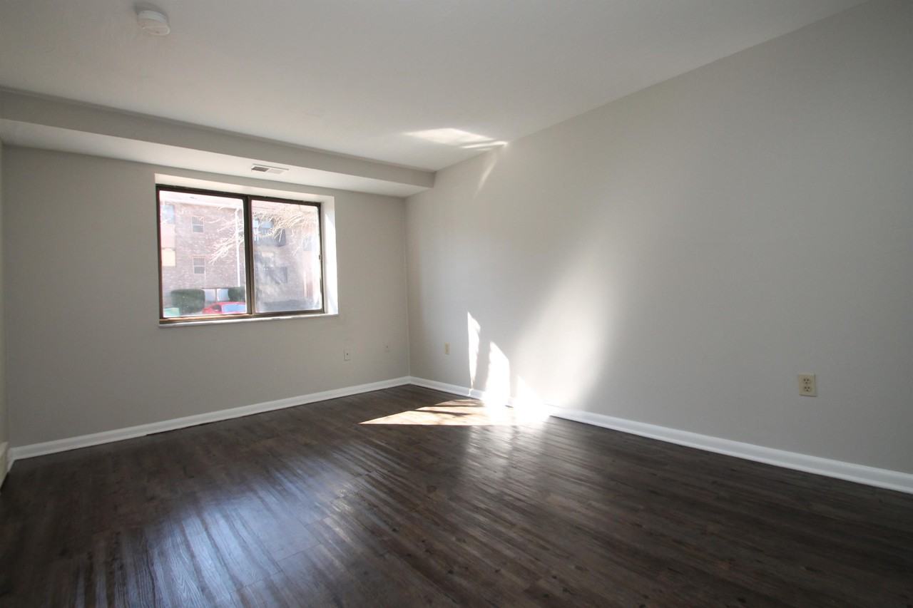 6150 LIBRARY ROADAPT 1 #1 - Photo 5 of 9