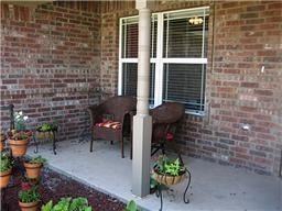 2225 Republic Ave - Photo 2 of 23