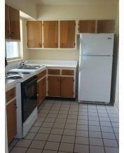 1935 Jefferson Ave - Photo 2 of 9