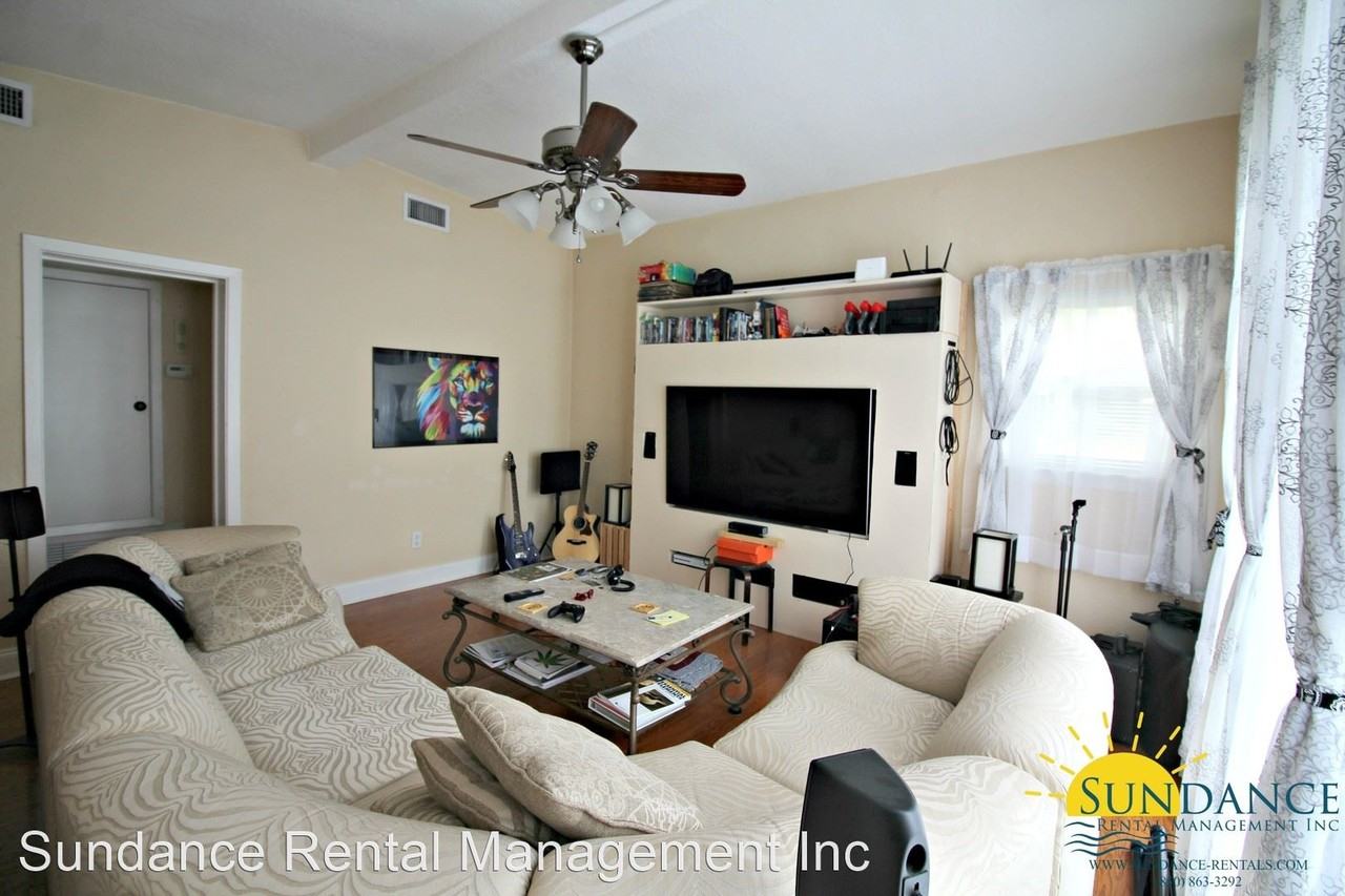 22 Oregon Dr Ne - Photo 2 of 12