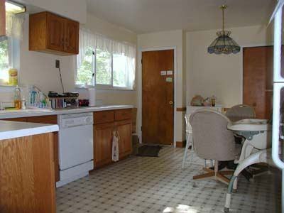 168 Massoit St - Photo 2 of 10