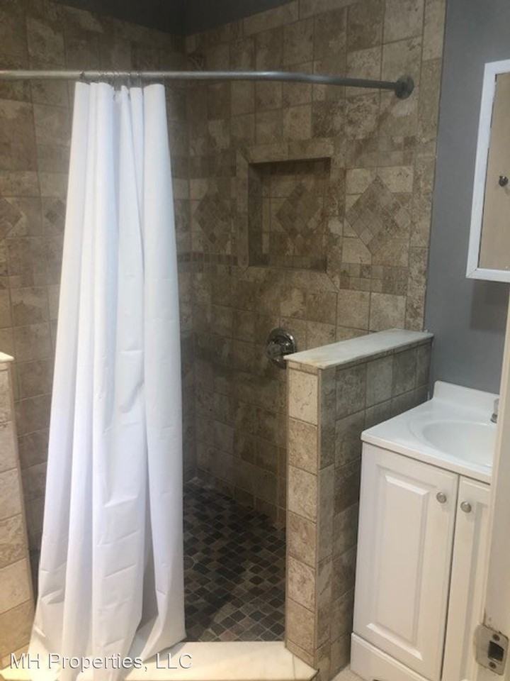 2907 Rockrose Ave - Photo 3 of 14