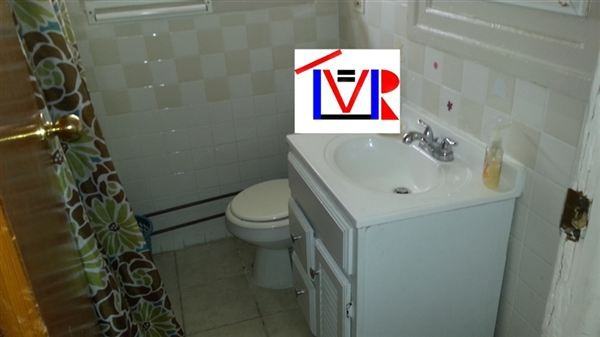 38 Clendenny Ave - Photo 3 of 7