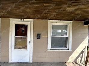 103 W Main St - Photo 3 of 20