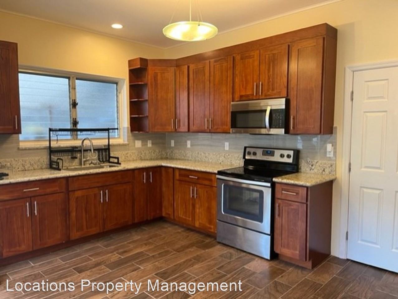 1621 Ala Lani St - Photo 2 of 27