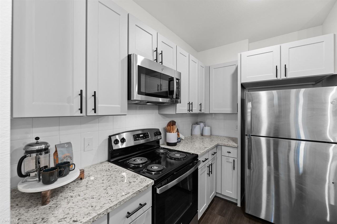 North Park Landing - Photo 3 of 26