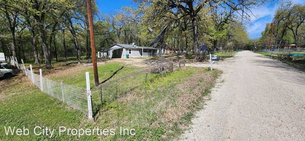 15429 Flud Rd - Photo 3 of 11