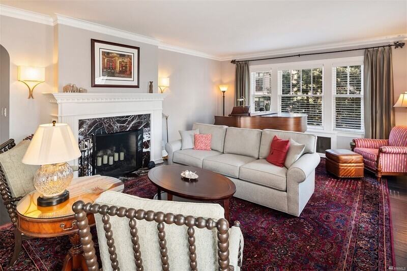 1223 Spring St #600 - Photo 3 of 31