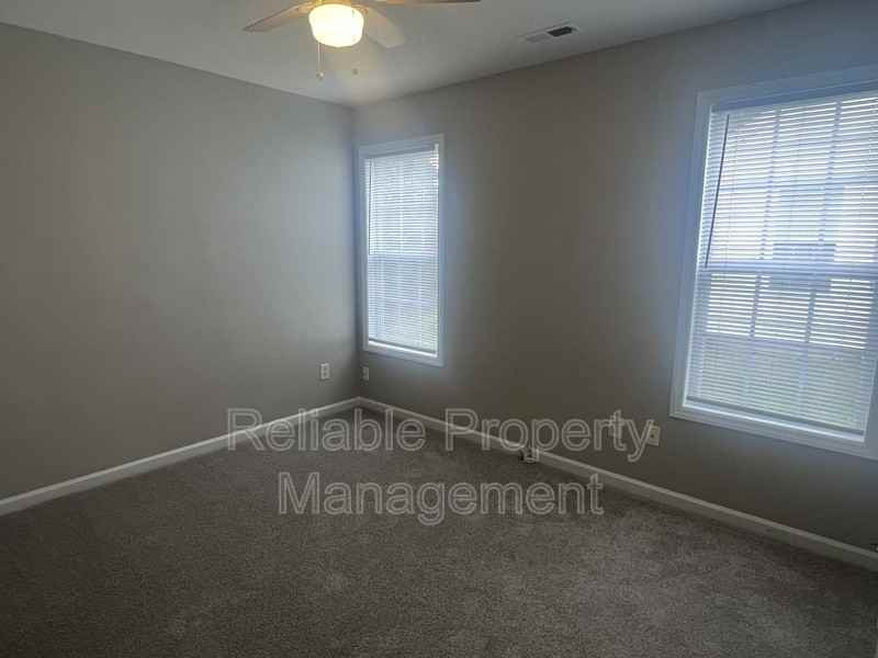 5152 Limewood St - Photo 6 of 13