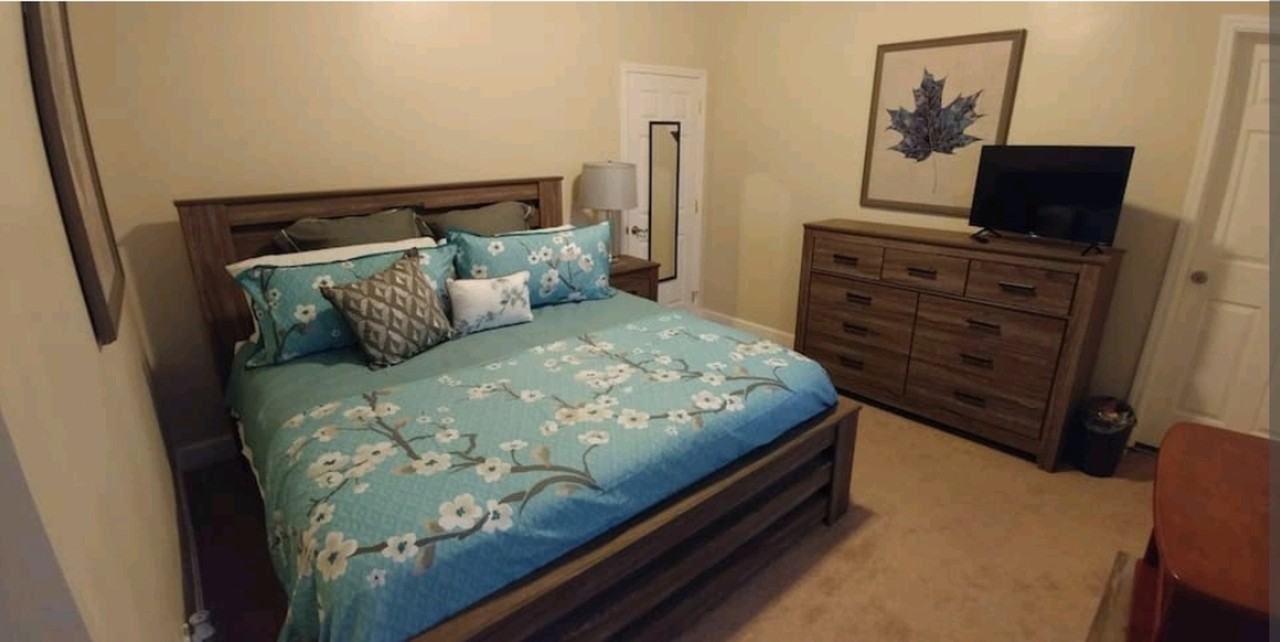 231 Fosdick St #1 - Photo 2 of 10