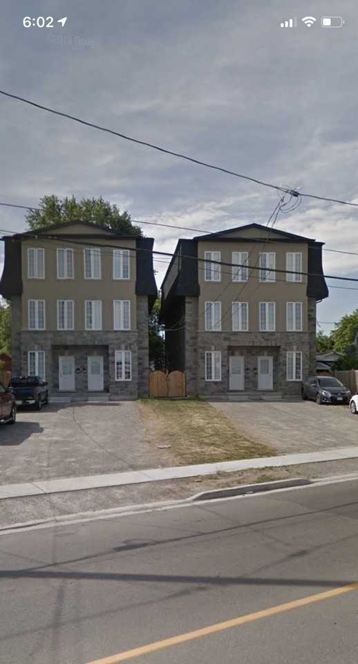 106A Eastchester Ave - Photo 2 of 12