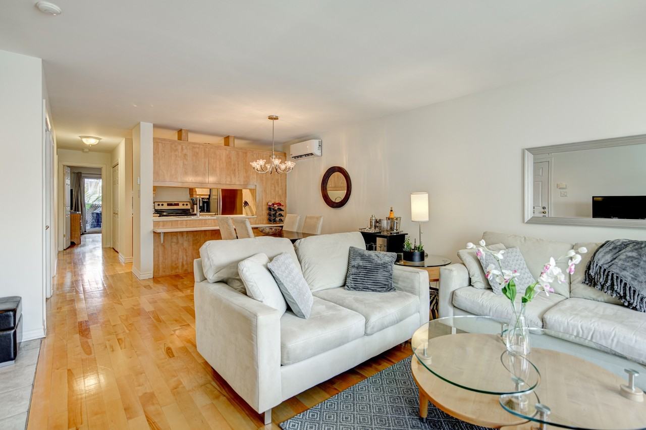 691 Rue Guy #3 - Photo 7 of 19