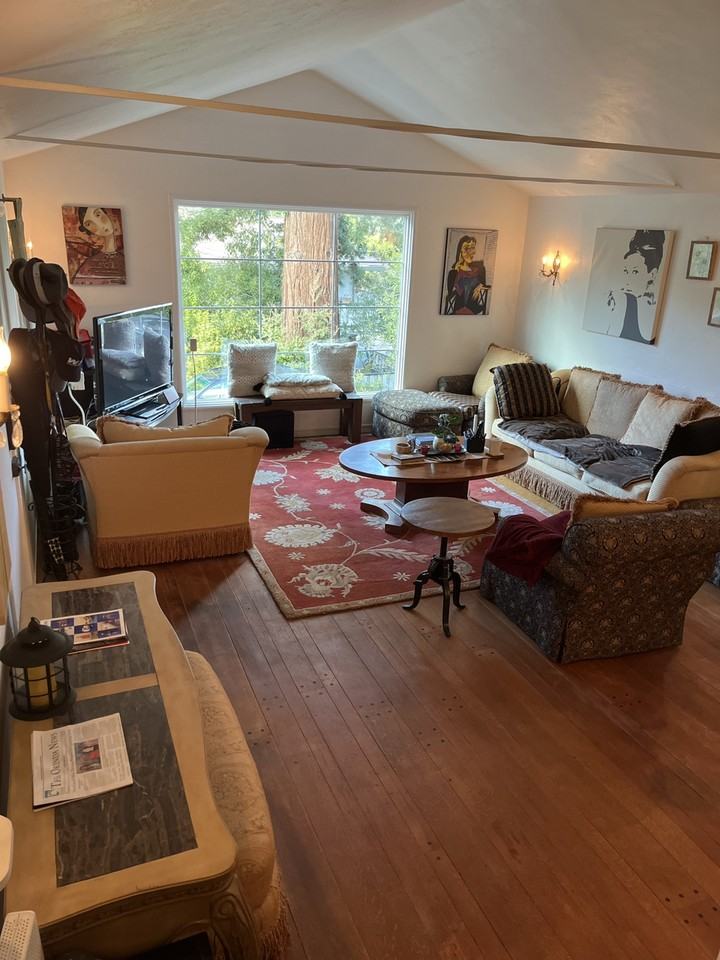 66 Brookwood Rd - Photo 2 of 8