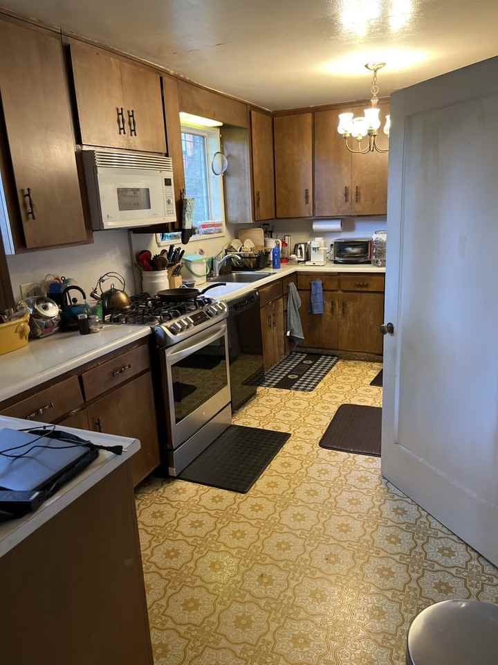 66 Brookwood Rd - Photo 5 of 8