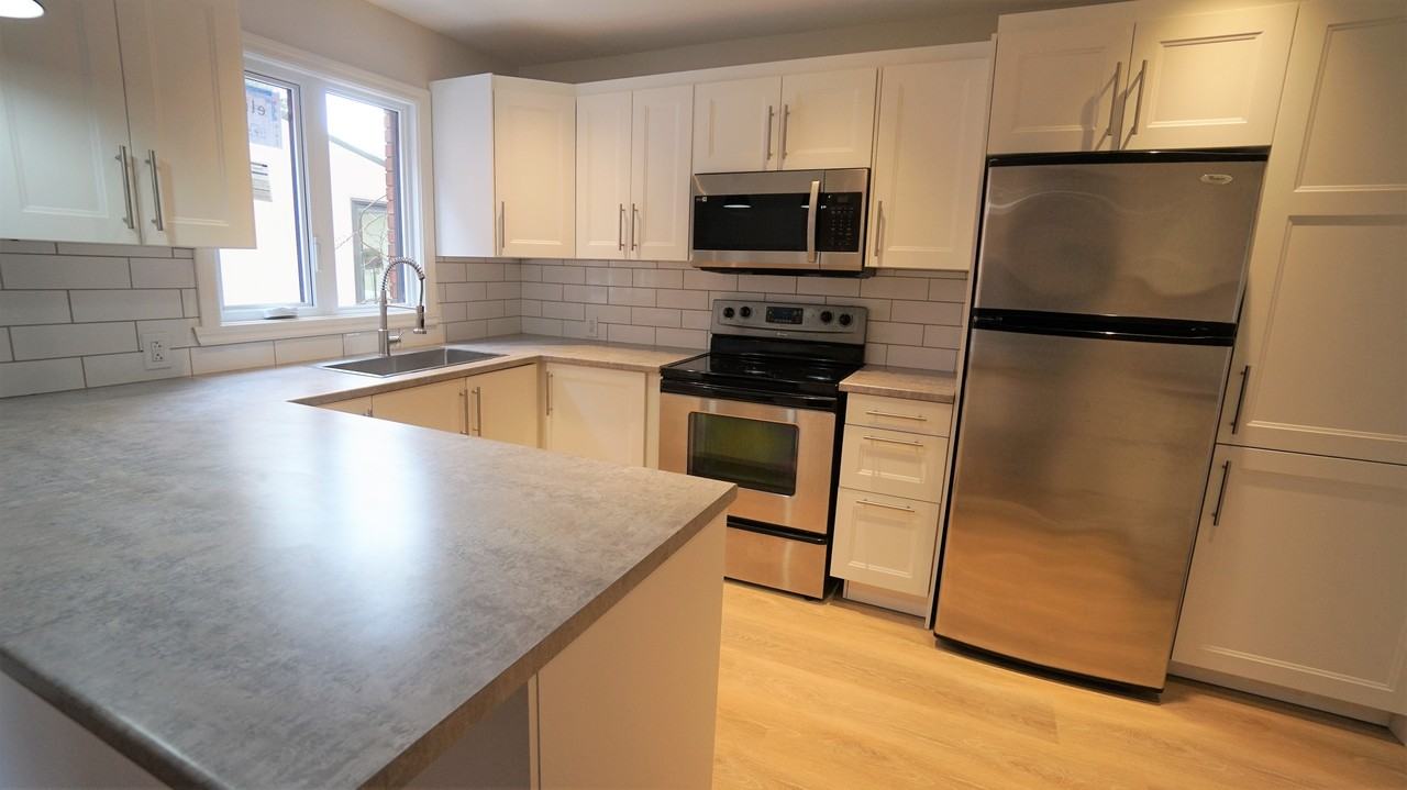 281 Westhill Avenue #1 - Photo 3 of 15