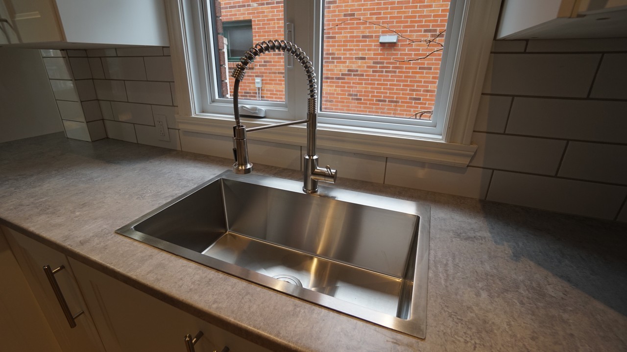 281 Westhill Avenue #1 - Photo 4 of 15