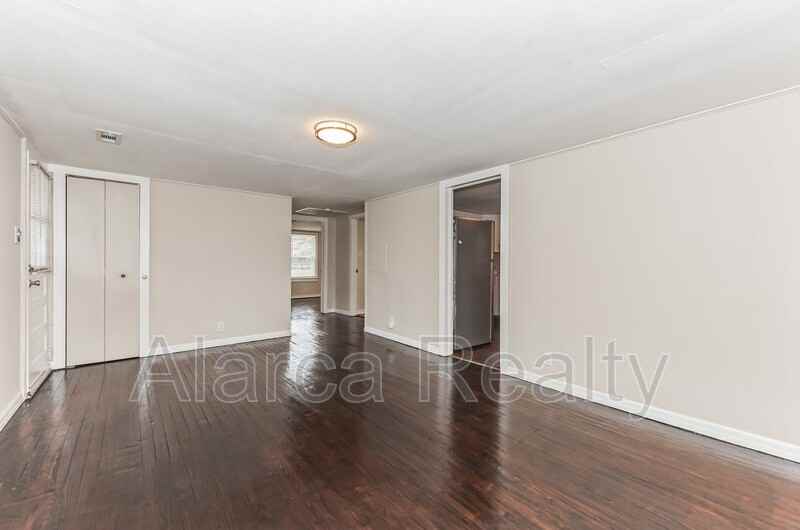 1160 Partee Dr - Photo 2 of 19