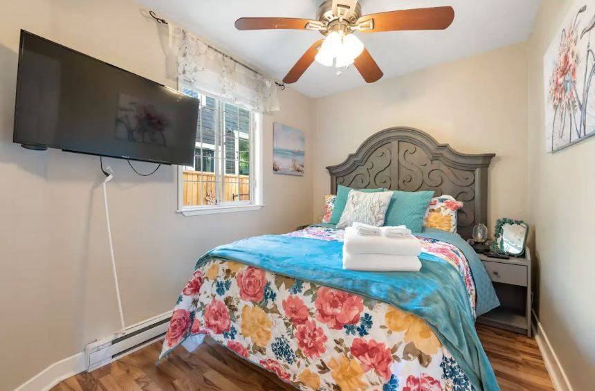 545 Atlantic St - Photo 7 of 16