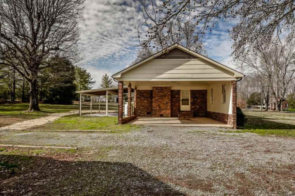 5390 Vesuvius Furnace Rd - Photo 3 of 43