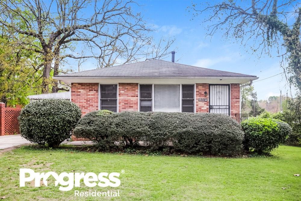 59 Helena Ave Nw - Photo 3 of 16