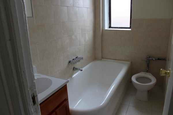 Madison Street, Bed Stuy - Photo 3 of 4