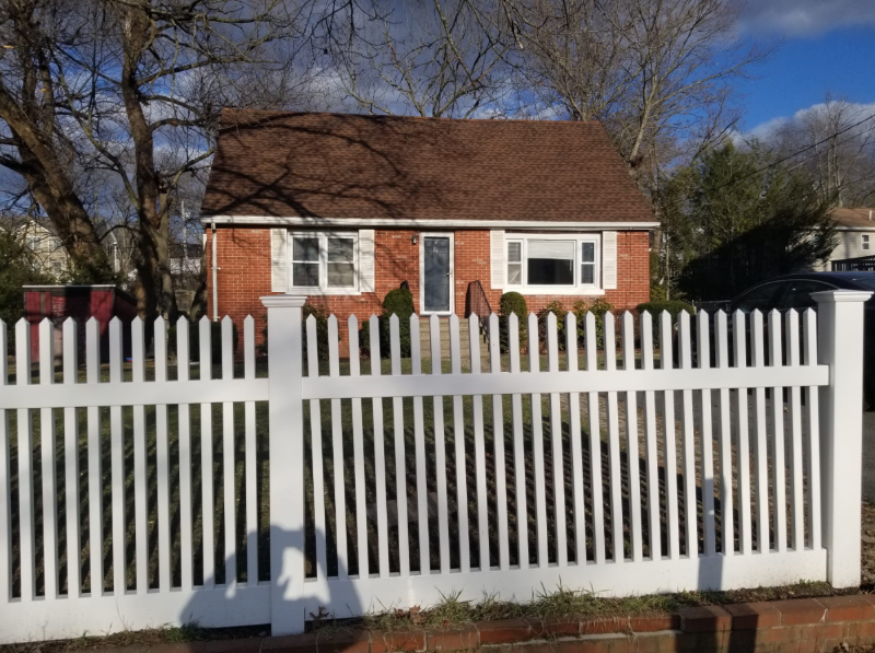 81 Maranda St - Photo 3 of 36
