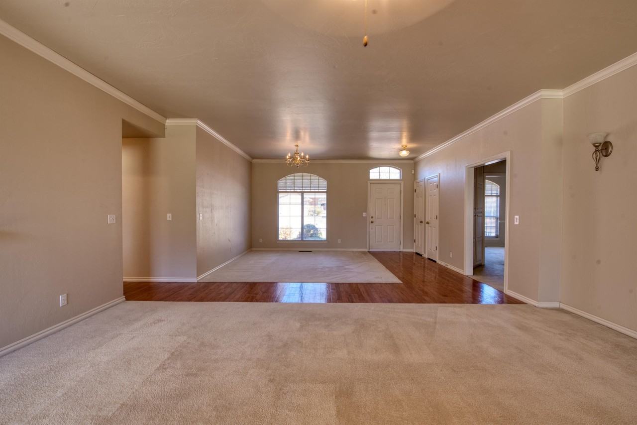 15501 Arbuckle Hts #1 - Photo 6 of 24