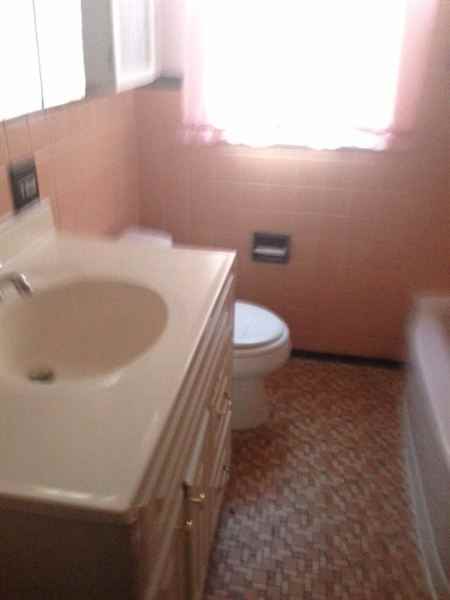 3820 Katherine St - Photo 3 of 7