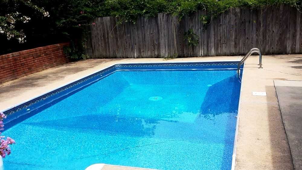 220 Beth Street - Photo 2 of 8