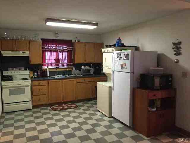 63 Scout Rd - Photo 3 of 10