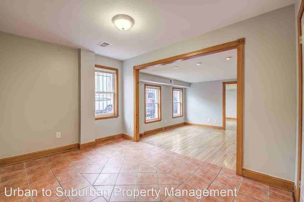 116 12 Street NE - Photo 3 of 13