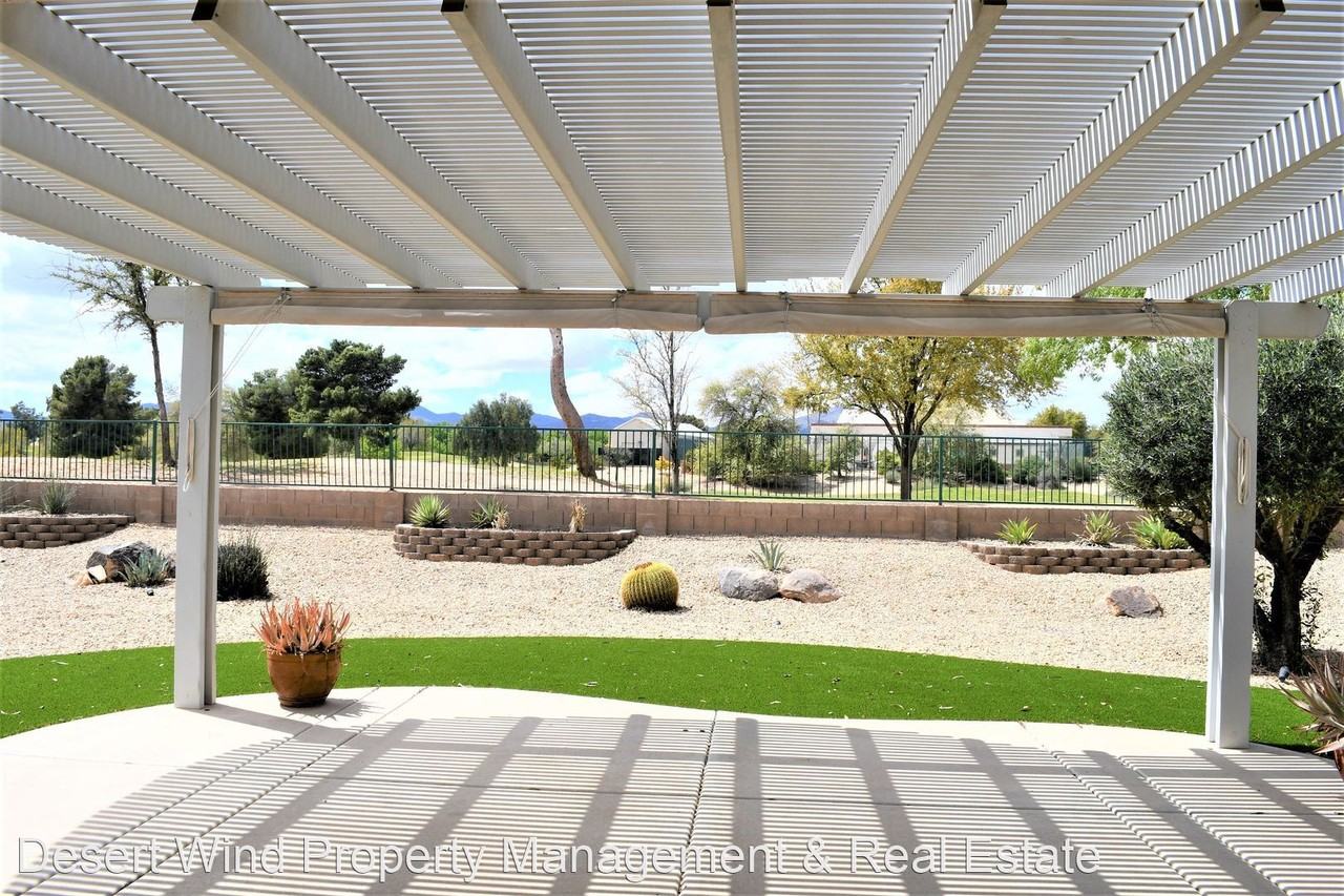 17835 W Club Vista Dr - Photo 3 of 26